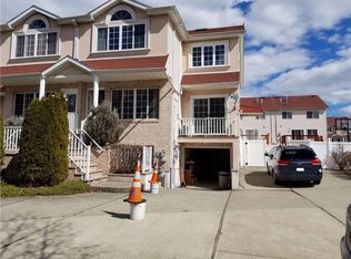 207 Essex Dr, Staten Island, NY 10314