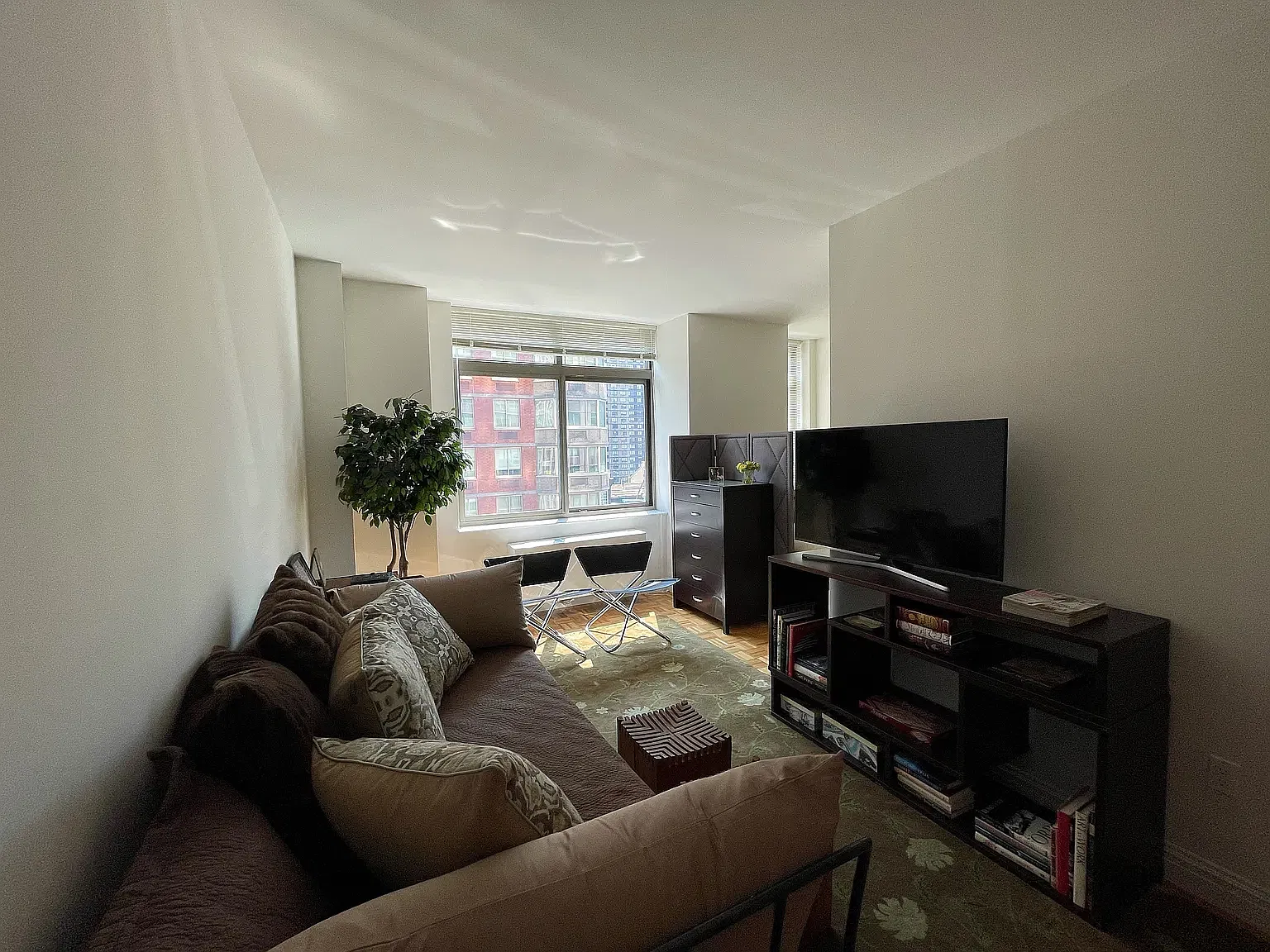 1500 Lexington Avenue — Photo 2