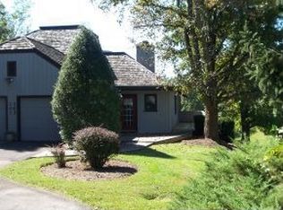103 Hampton Ct, Bristol, TN 37620