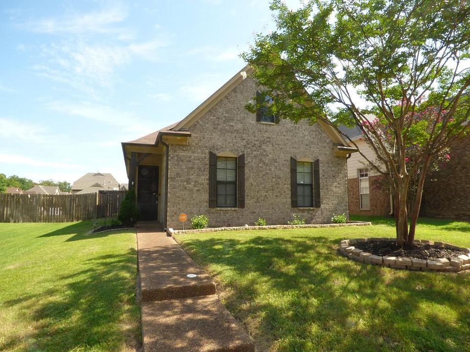 1st image of 7938 Parkmont Dr