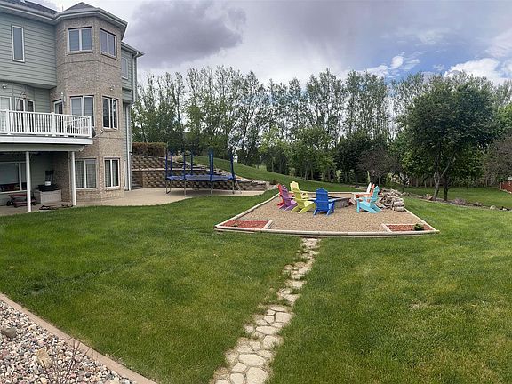 5th image of 108 Syenrotta Dr