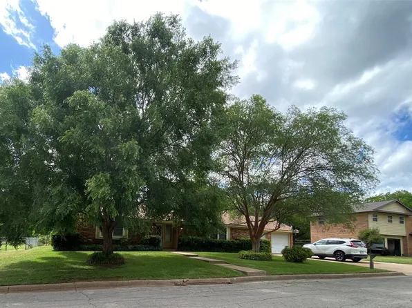 1802 SE 23rd Ave, Mineral Wells, TX 76067