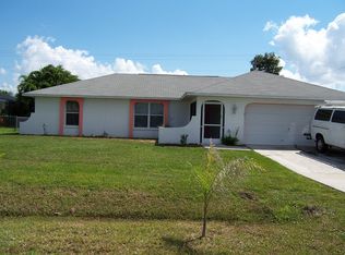3305 SW 6th Pl, Cape Coral, FL 33914
