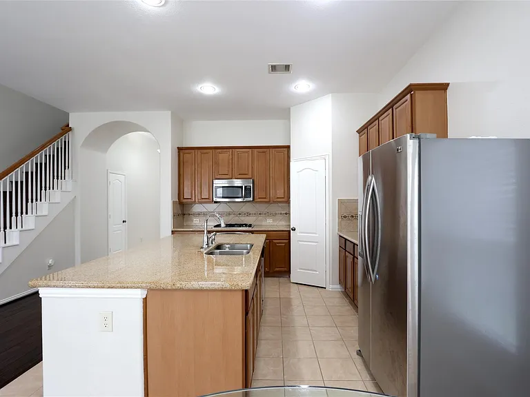 24322 Bella Florence Dr — Photo 6