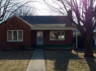 161 Oak Ln, Greencastle, PA