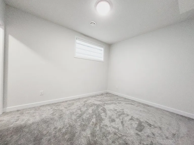 9475 Colak Ln SW — Photo 5