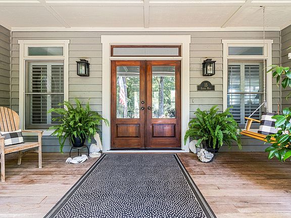 5th image of 15 Silver Moss Cir