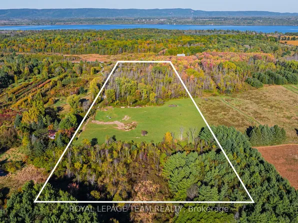 2591 Sixth Line Rd, Ottawa, ON K0A 1T0