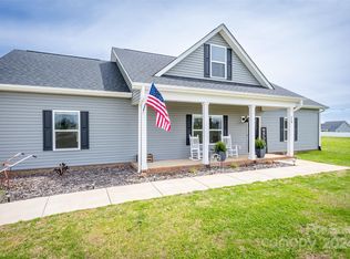 258 Laurel Ridge Dr, Lincolnton, NC 28092