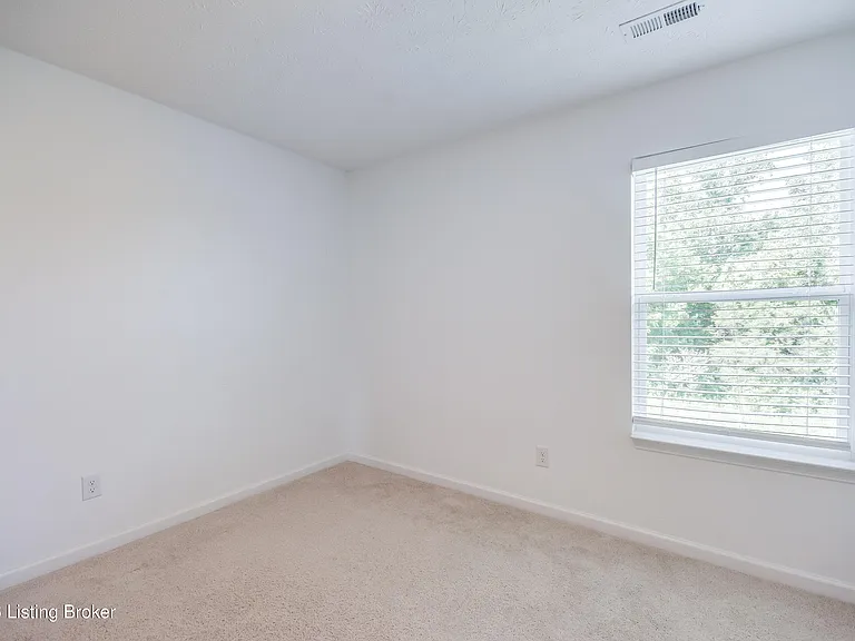 17010 Meander Way — Photo 67