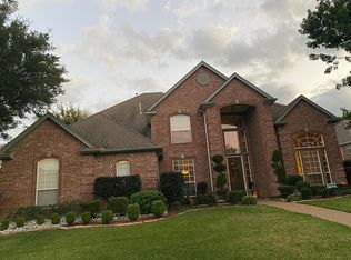 1305 Normandy Ct, Southlake, TX 76092