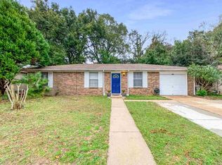 7040 Glendora St, Pensacola, FL 32526