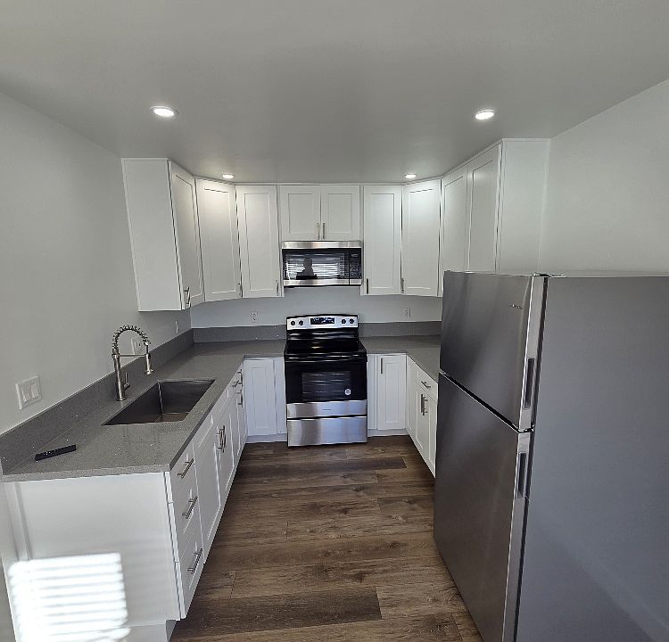 1st image of 4493 48th St APT 2
