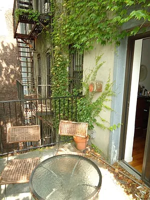 Rented by Village Living Realty | media 52