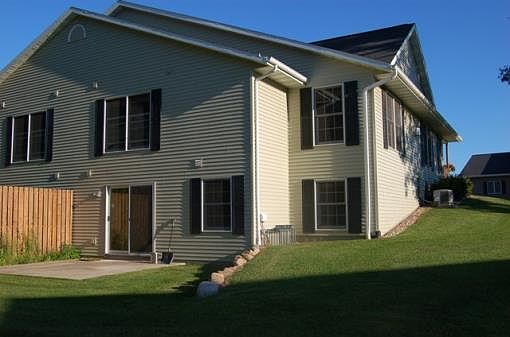 2nd image of 211 Vista Ct