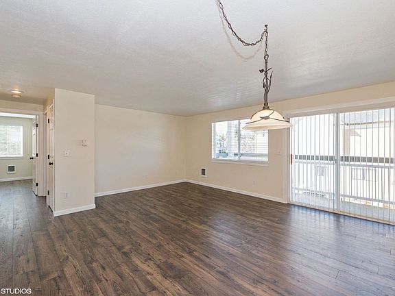 3rd image of 501 N J St APT 7