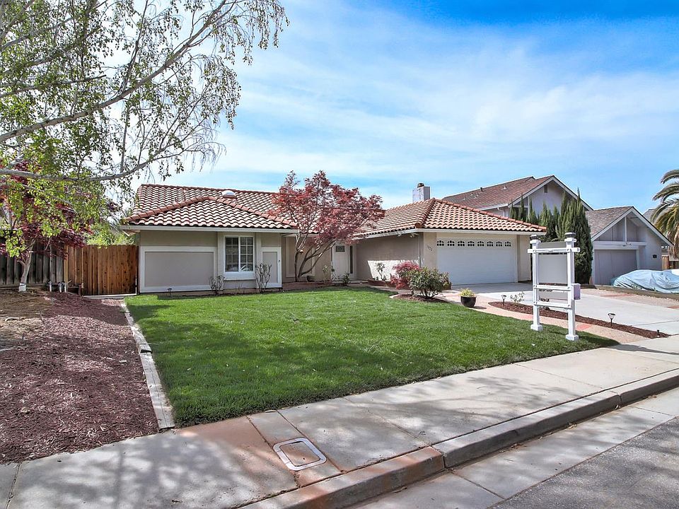 1st image of 3022 Park Estates Way