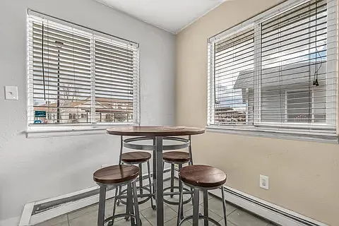 389 Sunnyside Cir — Photo 14