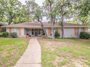5013 Boulder Lake Rd, Fort Worth, TX 76103