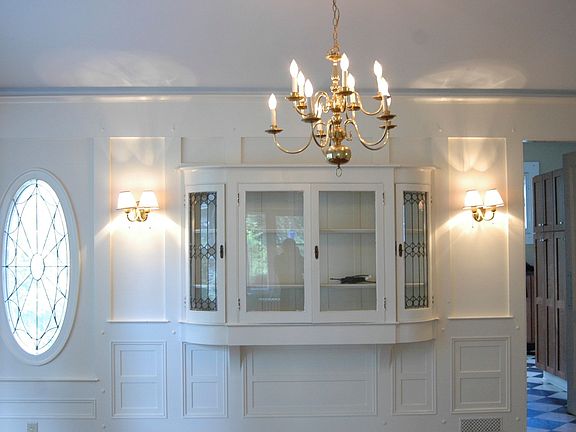 2nd image of 656 Lafayette Ave