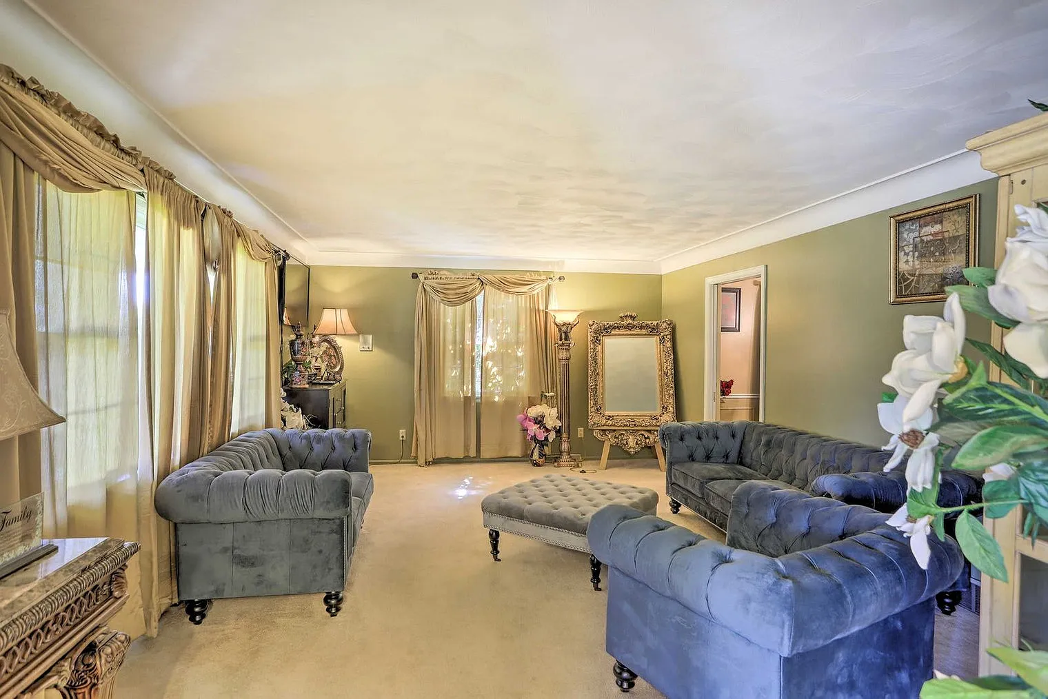 5 bed, 2.0 bath, $6,000 — Photo 4
