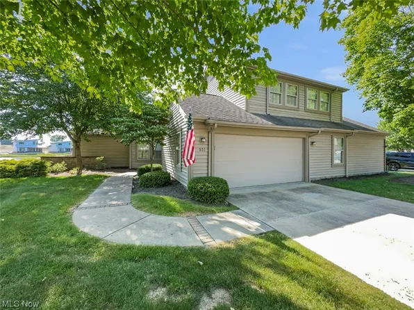 331 Windjammer Dr, Columbiana, OH 44408