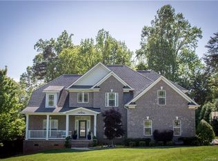 128 Cedar Woods Dr, Mooresville, NC 28117