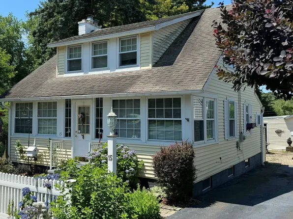 15 Riverview Road, Westbrook, CT 06498