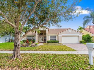 19327 NW 13th St, Pembroke Pines, FL 33029