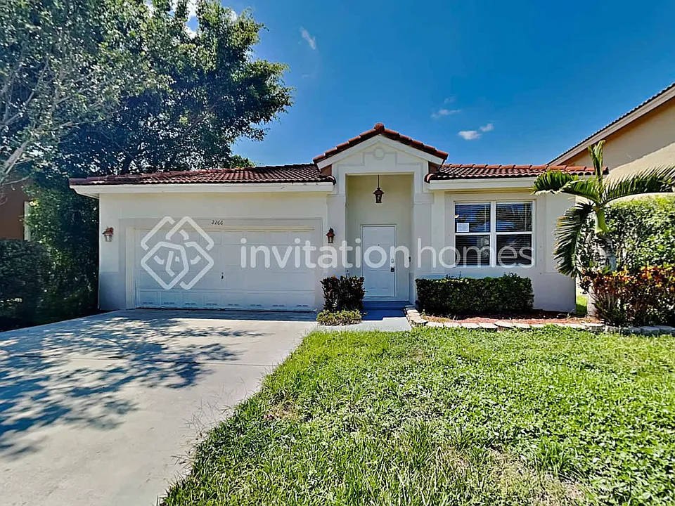 2266 SW 135th Ave