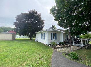344 N Elting Corners Rd, Lloyd, NY 12528