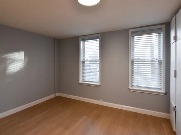 287 Kingsland Avenue image 13 of 16