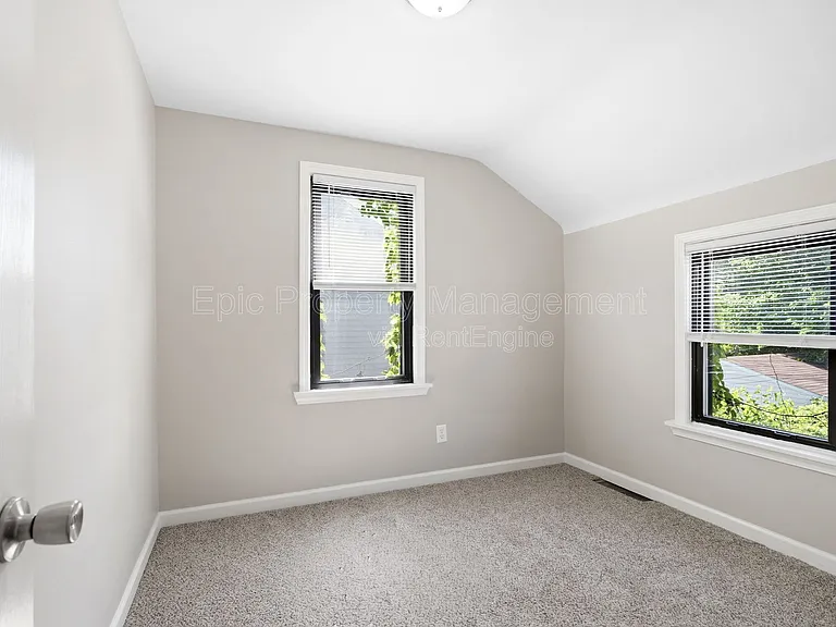 12769 Mercier St — Photo 11