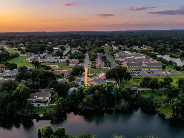 950 LAKE COVE TRAIL, LAKELAND, FL 33813