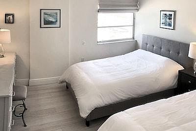 5th image of 1700 Benjamin Franklin Dr APT 3E