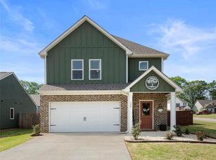 126 Charleston Ln, Milner, GA 30257