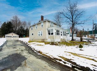 16 Jefferson Avenue, Lunenburg, VT 05904