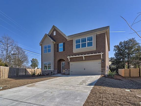3rd image of 754 Rocky Ridge Cir