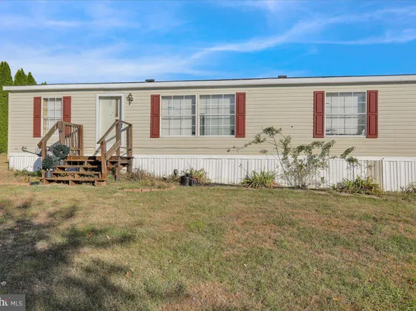 36 Flintlock Ct, Honey Brook, PA 19344