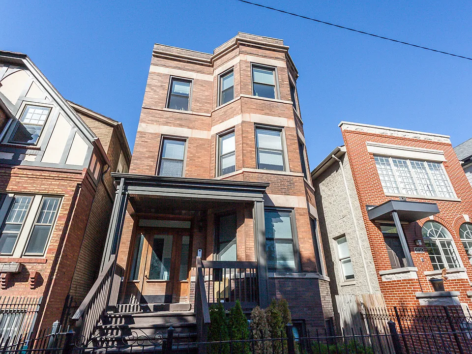 1740 W Henderson St #3