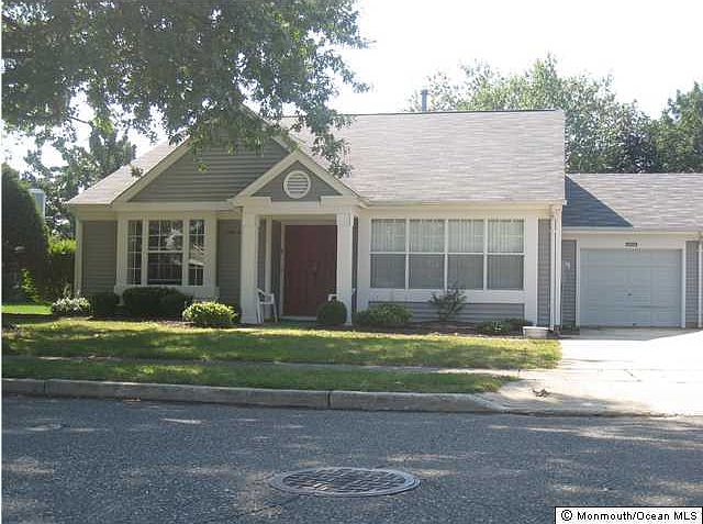 1st image of 1143 Thornbury Lane #A