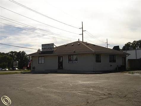 2nd image of 8020 Grand River Rd