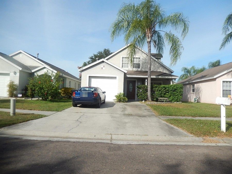 1st image of 2476 Sagemont Dr