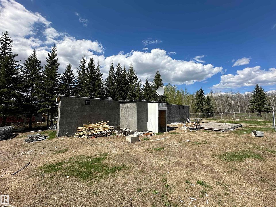 1st image of 59419 Range Road 240 #41