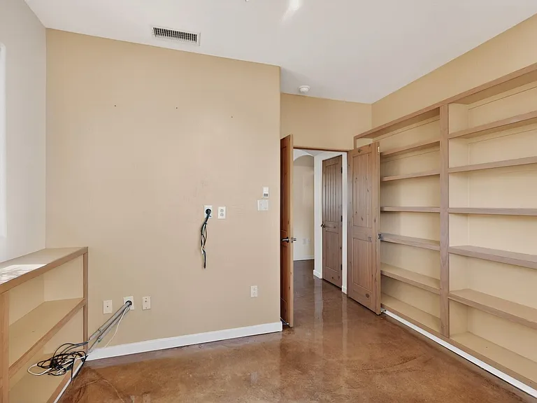 2201 Rozinante Ct NW — Photo 34