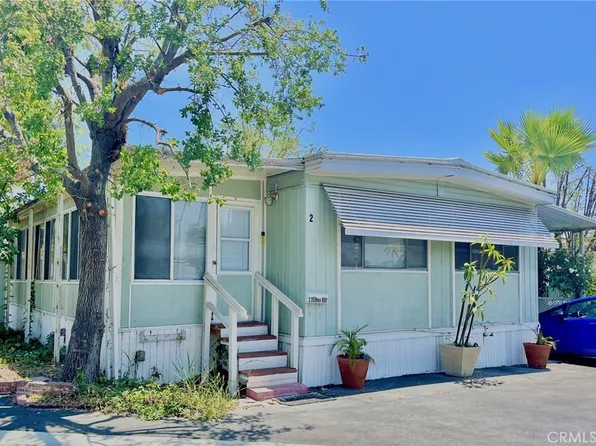 2 Donna Way, Mission Hills, CA 91345