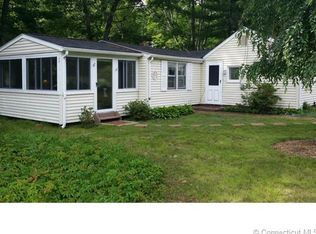 63 School House Rd, Preston, CT 06365