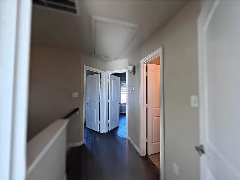 4916 Villas Dr #4916 — Photo 13