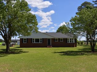 6835 E H Williams Rd, Jamesville, NC 27846