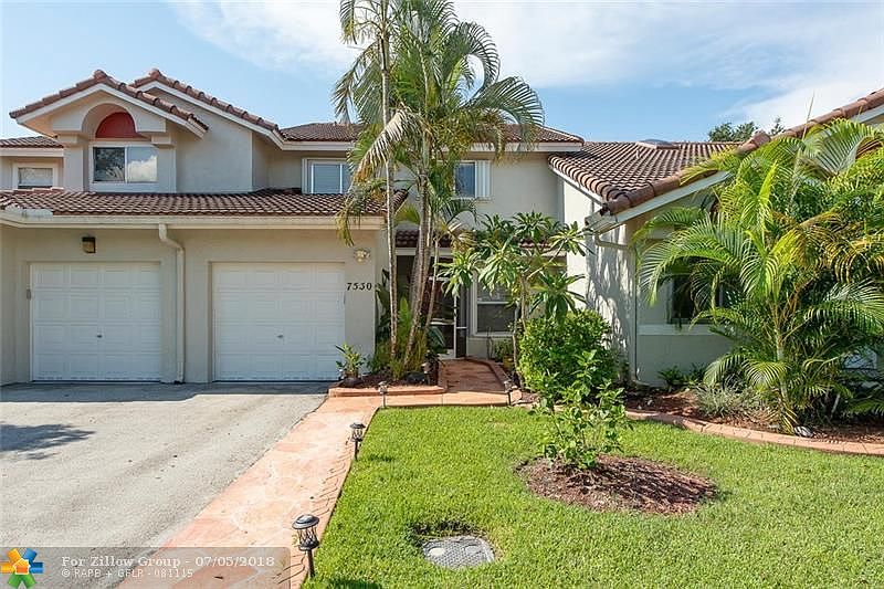 1st image of 7550 Pinewalk Dr S #7550